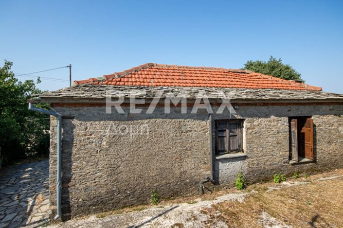 Image No.30-1 Bed House for sale