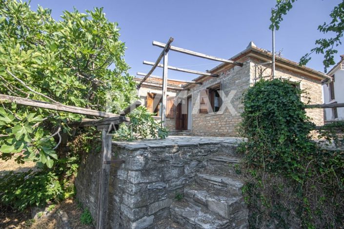 Image No.5-1 Bed House for sale