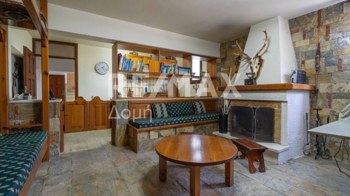 Image No.21-5 Bed Property for sale