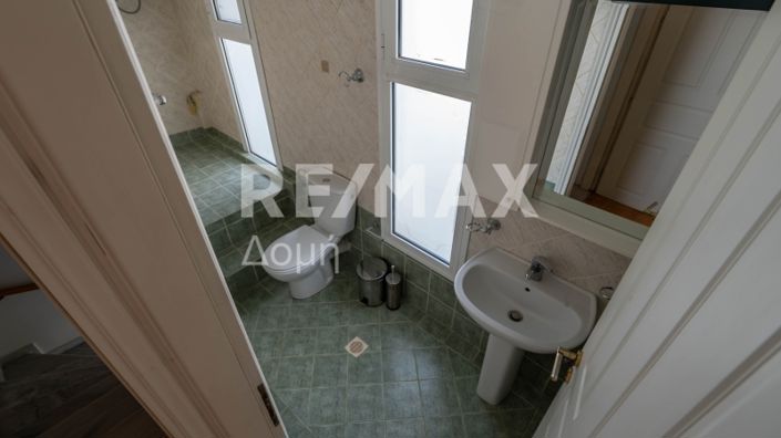 Image No.21-4 Bed Property for sale