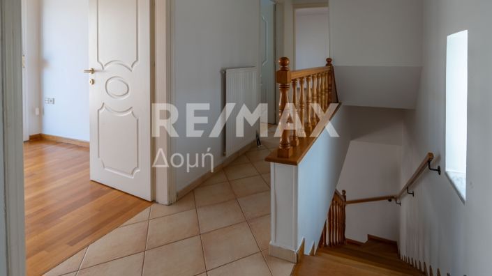 Image No.30-4 Bed Property for sale