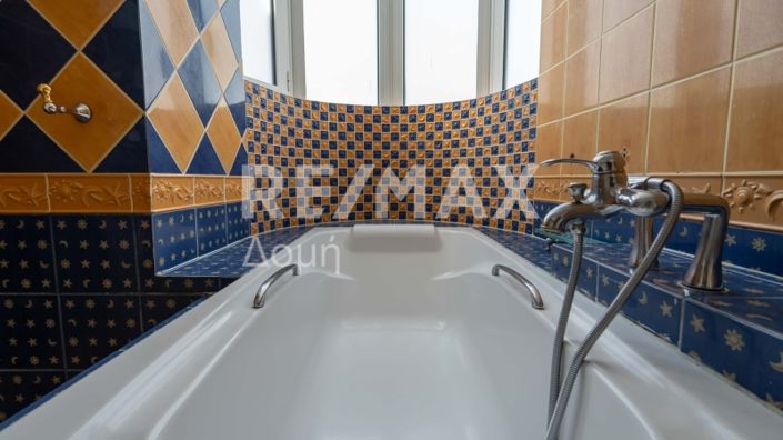 Image No.34-4 Bed Property for sale