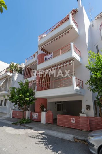 Image No.35-4 Bed Property for sale