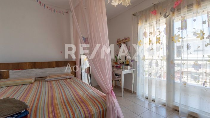 Image No.13-5 Bed Property for sale