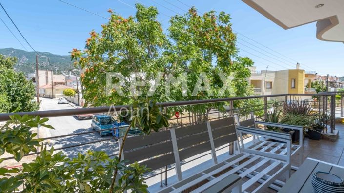 Image No.34-5 Bed Property for sale