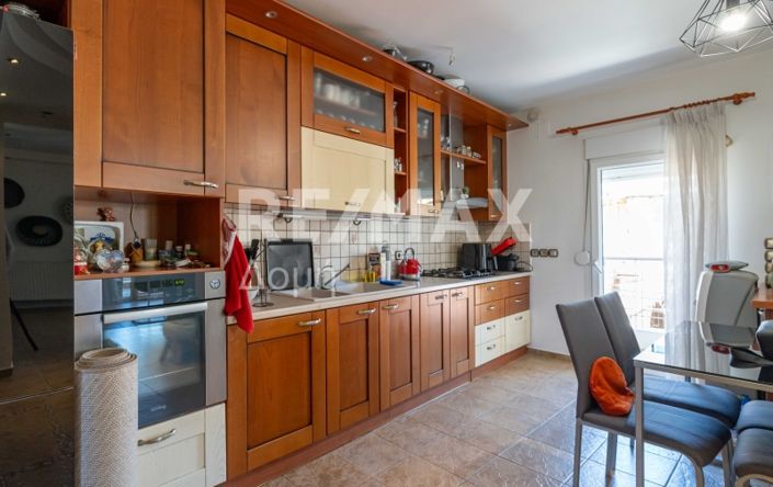 Image No.9-5 Bed Property for sale