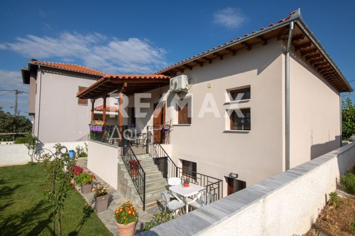 Image No.2-2 Bed House for sale