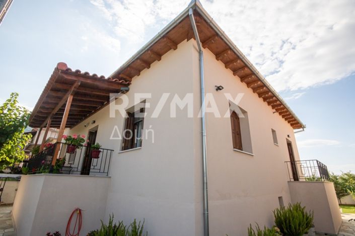 Image No.45-2 Bed House for sale