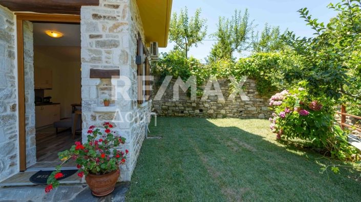 Image No.32-5 Bed Property for sale