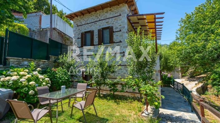 Image No.1-3 Bed Property for sale