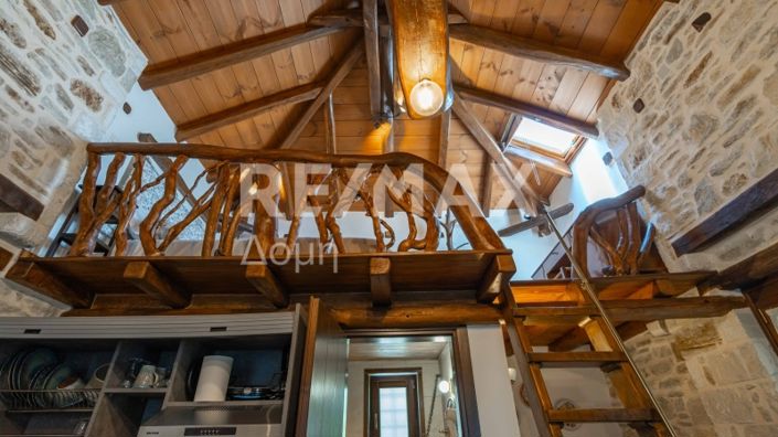 Image No.12-3 Bed Property for sale