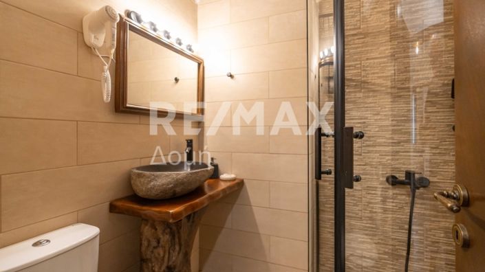 Image No.22-3 Bed Property for sale