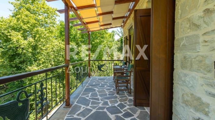 Image No.31-3 Bed Property for sale