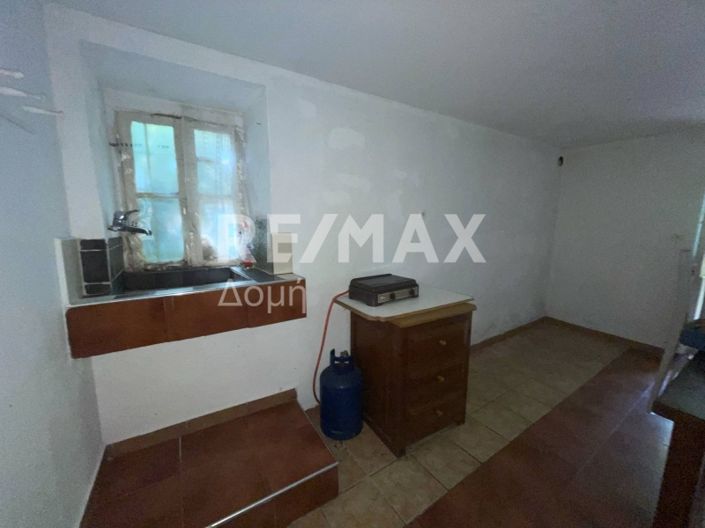 Image No.18-3 Bed Maisonette for sale