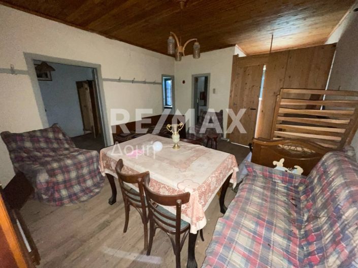 Image No.27-3 Bed Maisonette for sale