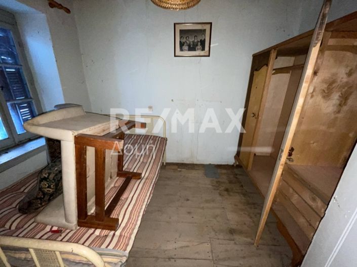 Image No.33-3 Bed Maisonette for sale