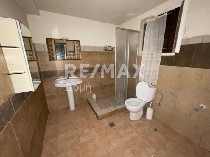 Image No.34-3 Bed Maisonette for sale