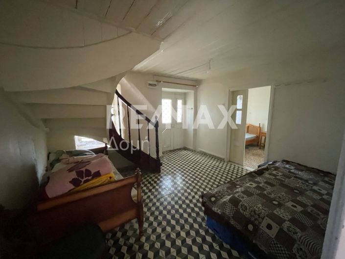 Image No.38-3 Bed Maisonette for sale