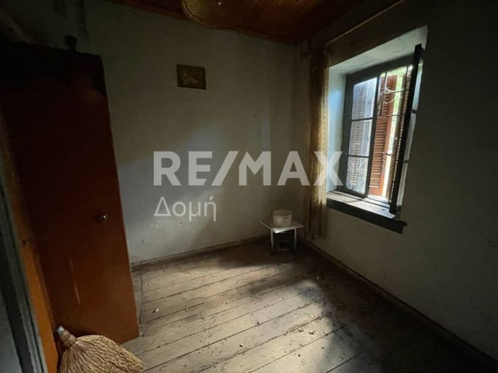 Image No.43-3 Bed Maisonette for sale