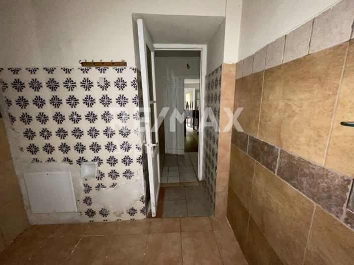 Image No.44-3 Bed Maisonette for sale