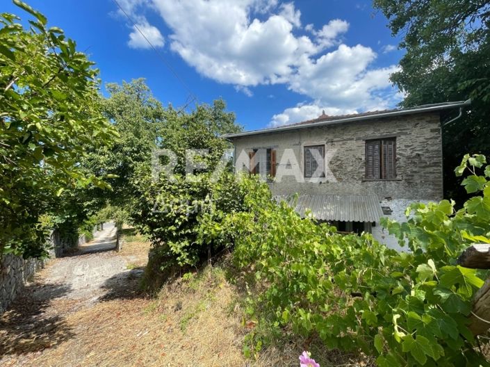 Image No.9-3 Bed Maisonette for sale