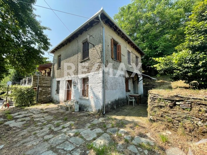 Image No.16-3 Bed Maisonette for sale