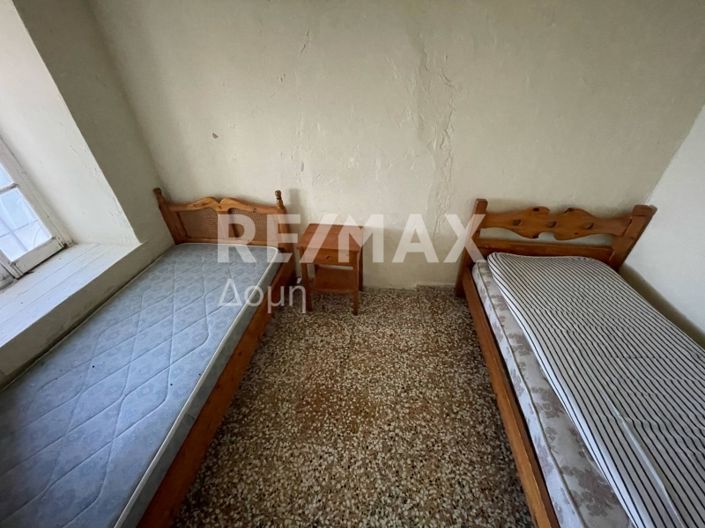 Image No.6-3 Bed Maisonette for sale
