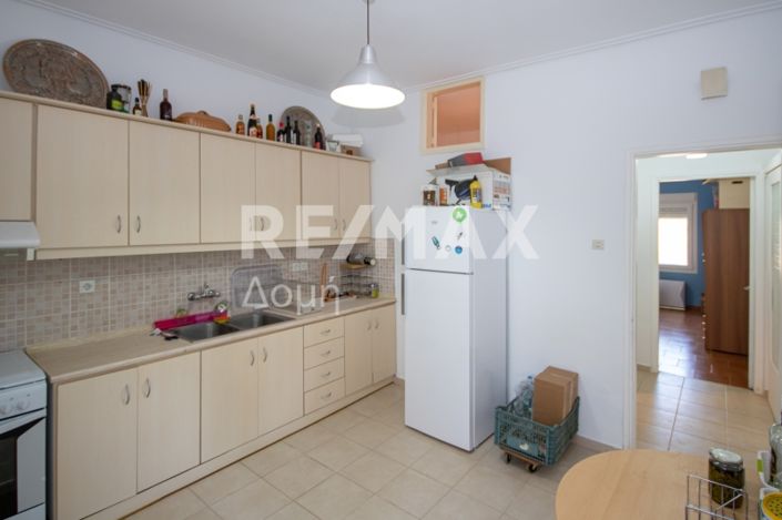 Image No.12-2 Bed House for sale