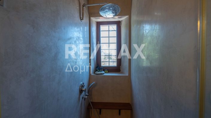 Image No.20-3 Bed Property for sale