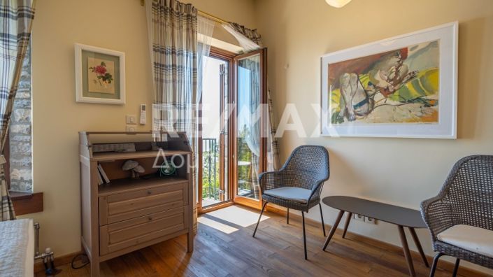 Image No.25-3 Bed Property for sale