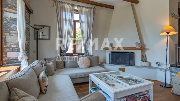 Image No.51-3 Bed Property for sale