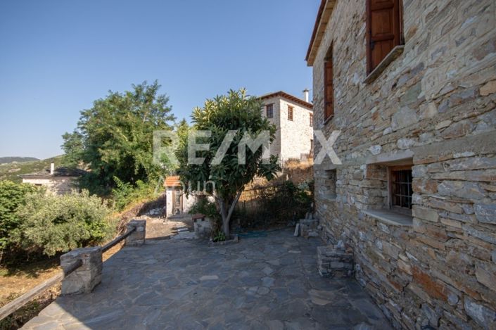 Image No.25-2 Bed Property for sale