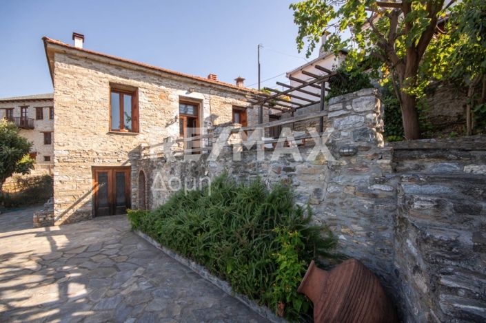 Image No.28-2 Bed Property for sale