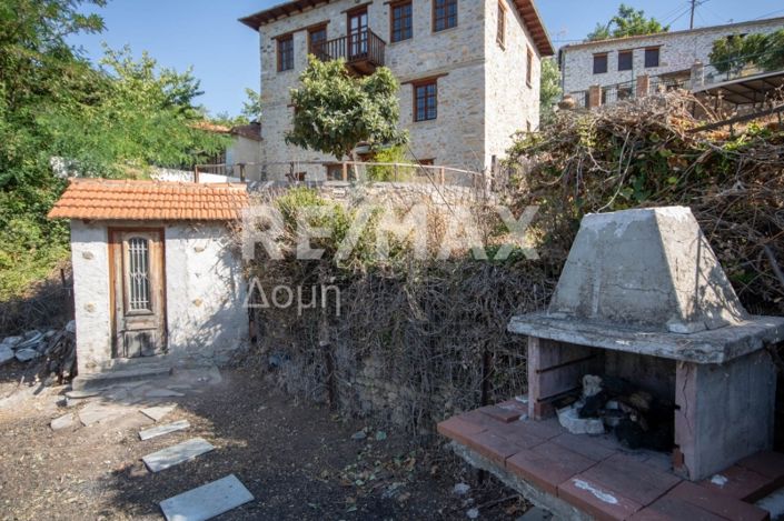 Image No.35-2 Bed Property for sale