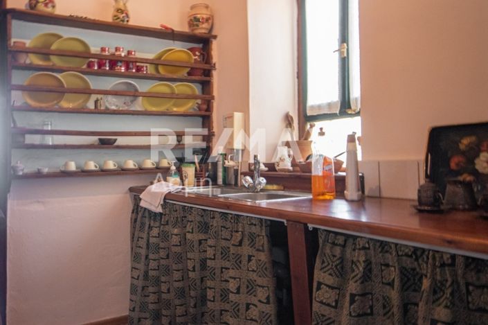 Image No.49-2 Bed Property for sale