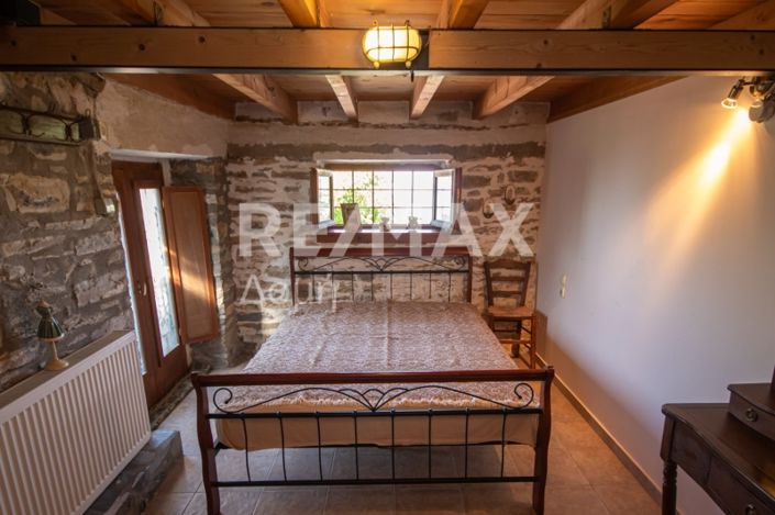 Image No.53-2 Bed Property for sale