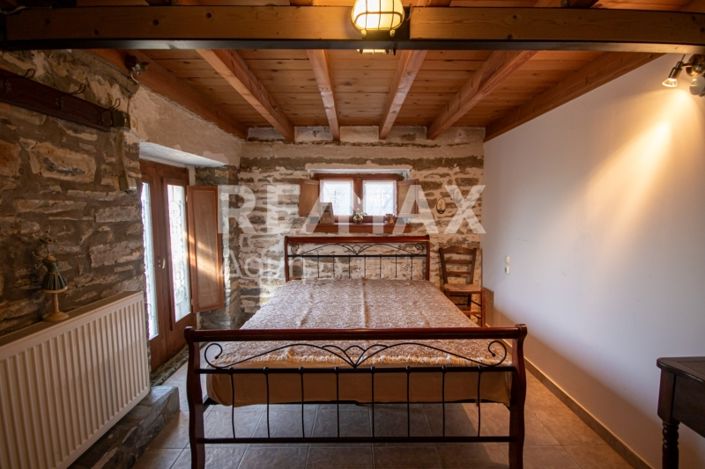 Image No.55-2 Bed Property for sale