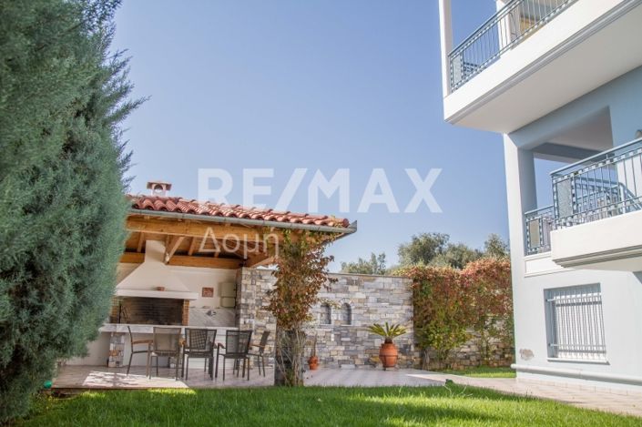 Image No.25-4 Bed Property for sale