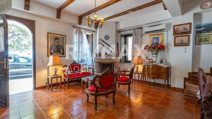 Image No.3-2 Bed House for sale