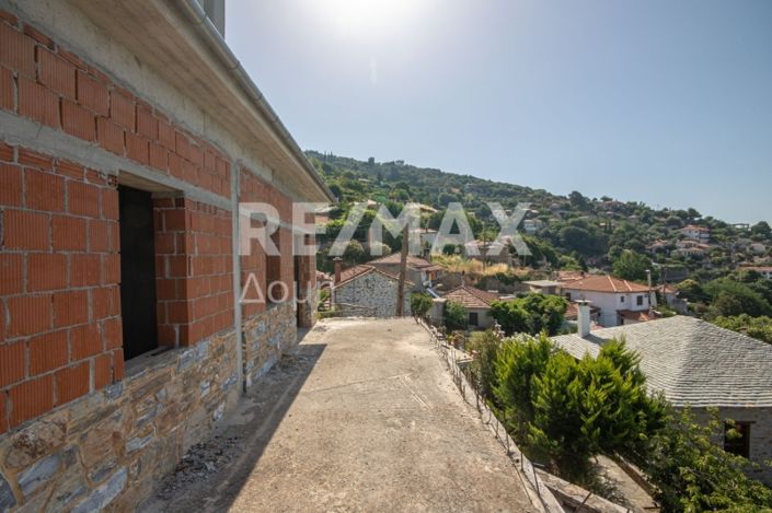 Image No.20-4 Bed Apartment for sale