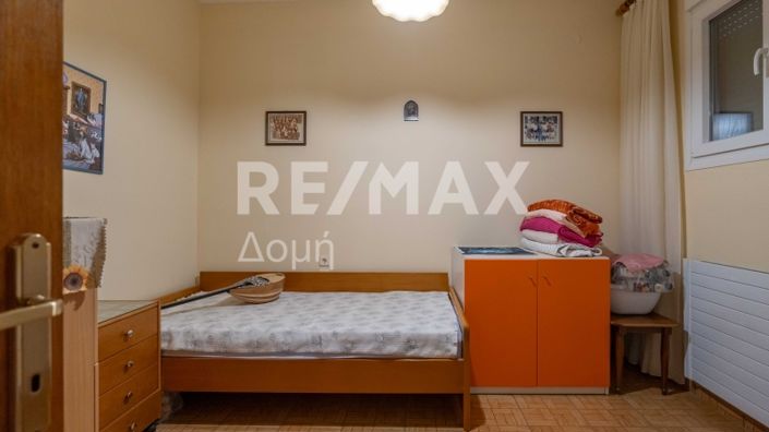 Image No.15-2 Bed Property for sale