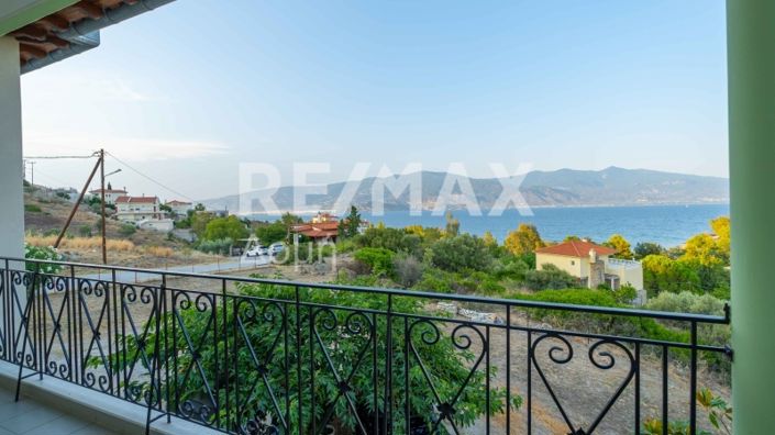 Image No.42-2 Bed Property for sale