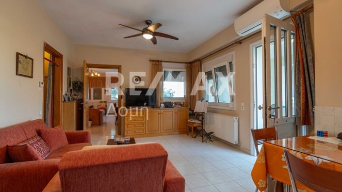 Image No.9-2 Bed Property for sale