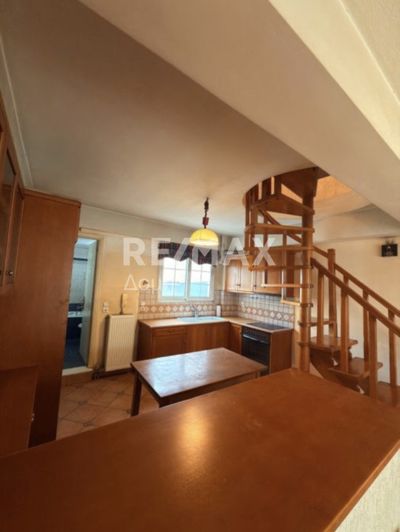 Image No.4-2 Bed Maisonette for sale