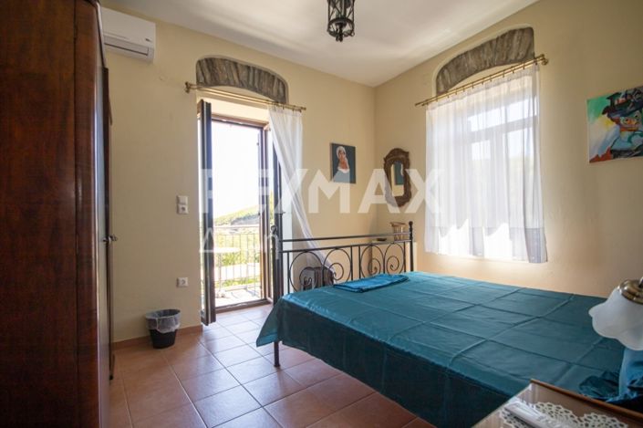 Image No.36-6 Bed Apartment for sale