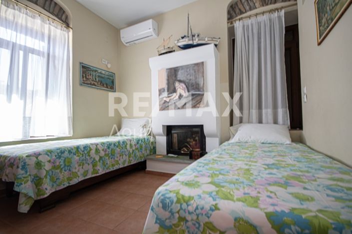 Image No.43-6 Bed Apartment for sale