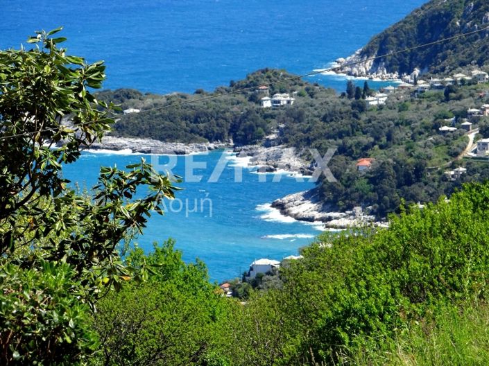 Image No.4-3 Bed Property for sale