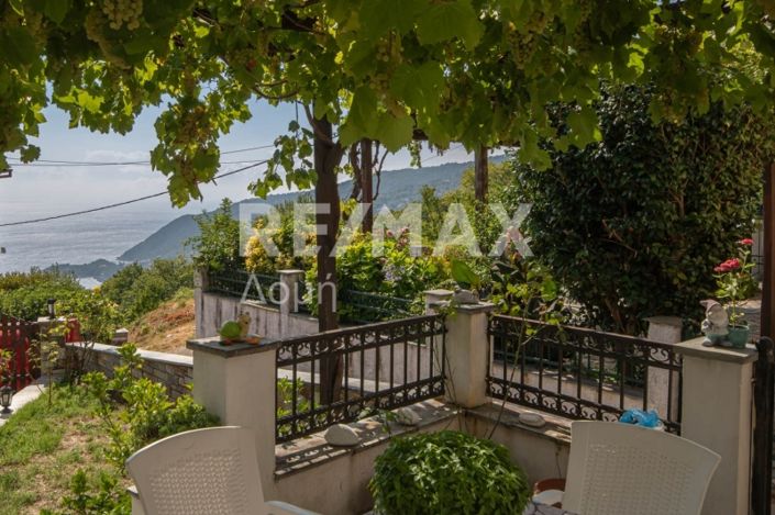 Image No.23-3 Bed Property for sale