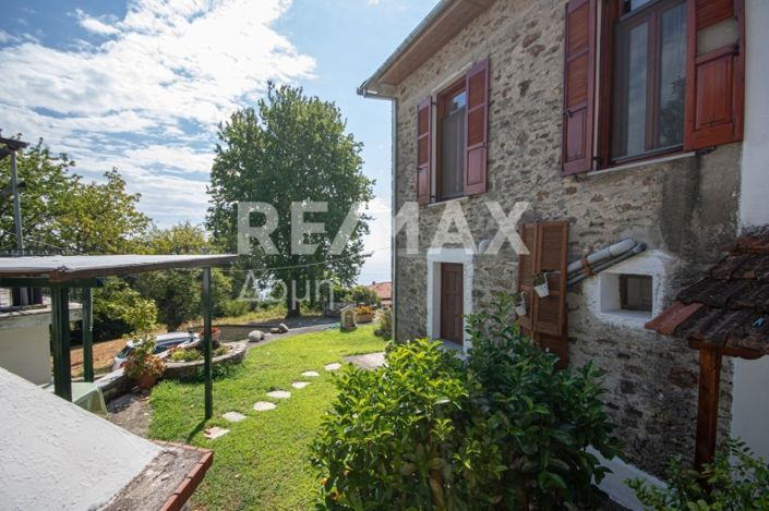 Image No.41-3 Bed Property for sale