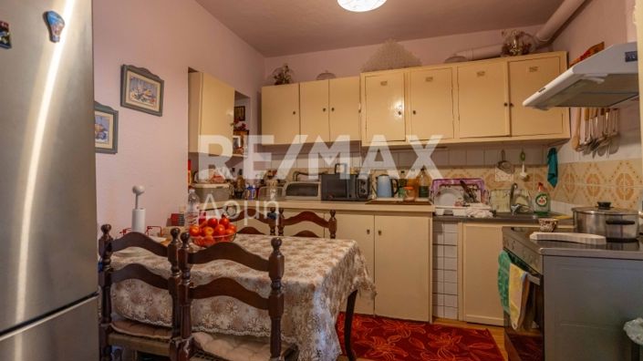 Image No.15-4 Bed Property for sale